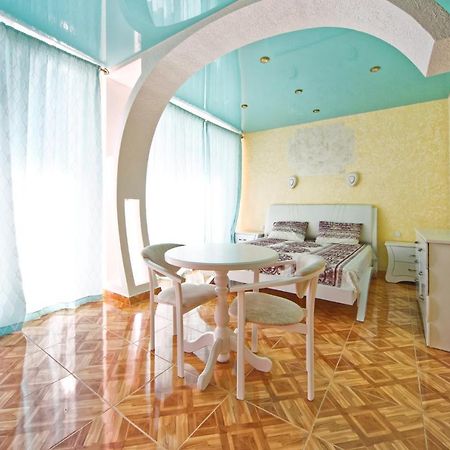 Hawaii Hotel Затока Екстериор снимка