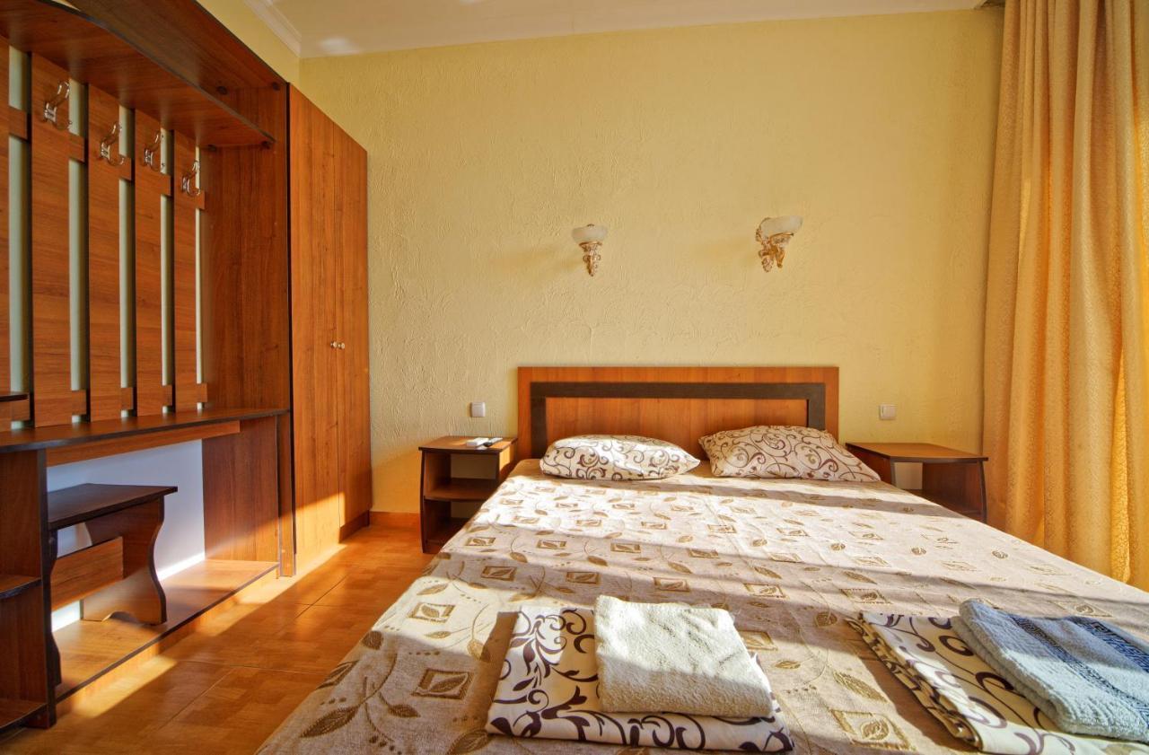 Hawaii Hotel Затока Екстериор снимка