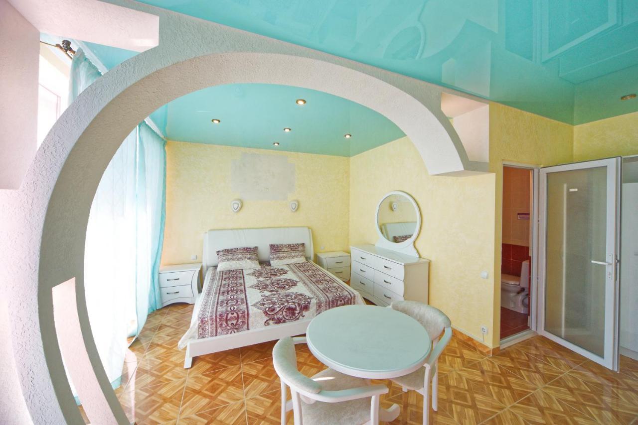 Hawaii Hotel Затока Екстериор снимка